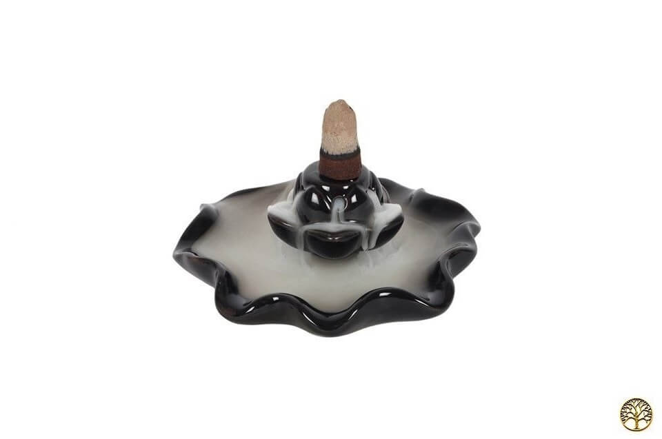 Wierook waterval lotus Vijver ~ geurhout.nl